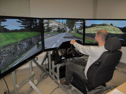 Simulatori e realtà virtuale